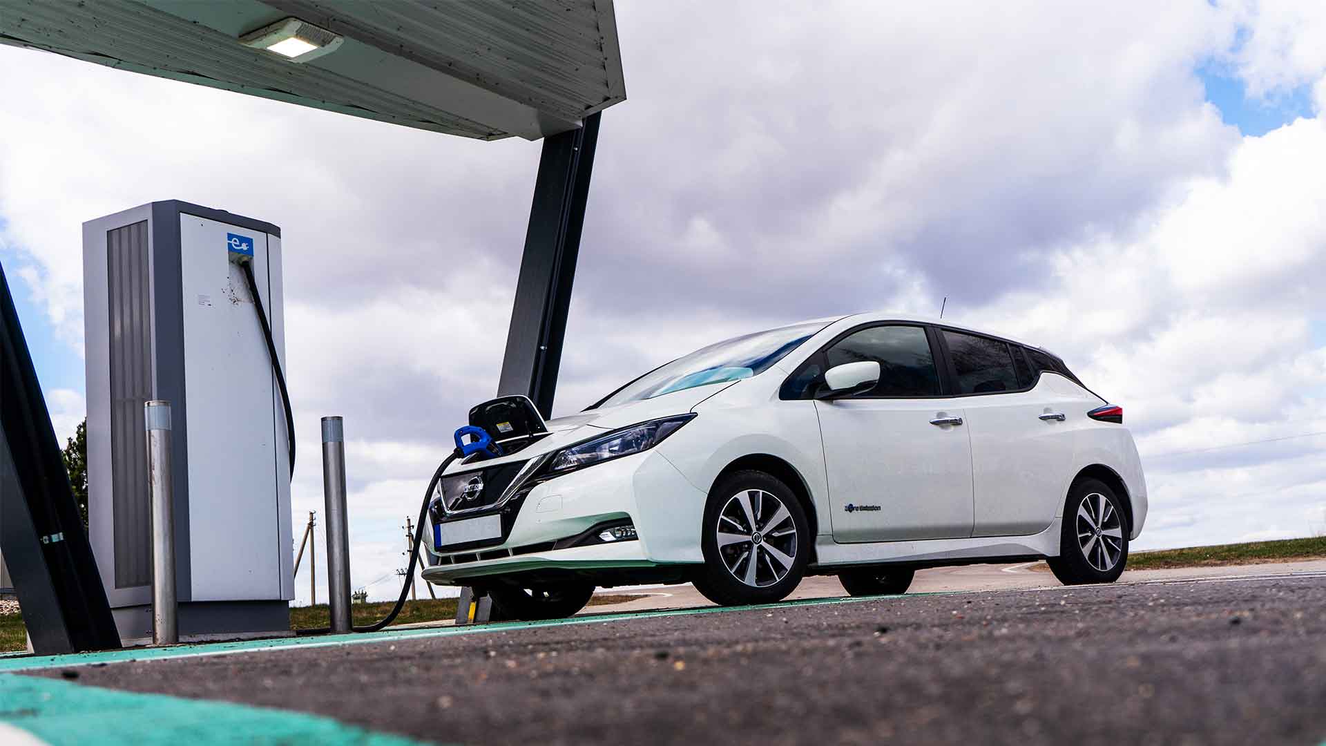Advanced Energy – Nissan EV Battery Move